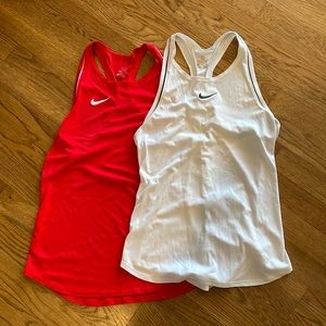 Set of 2 Nike dry fit women’s size medium razor back athletic tops